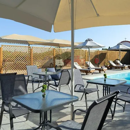 Apartahotel L & C Boutique Kremastí
